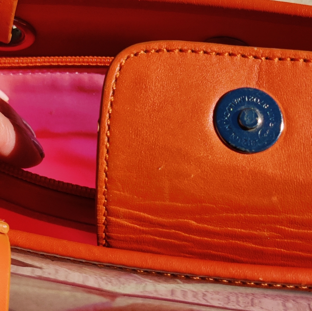 Max New York abstract pattern purse - Picture 9 of 16